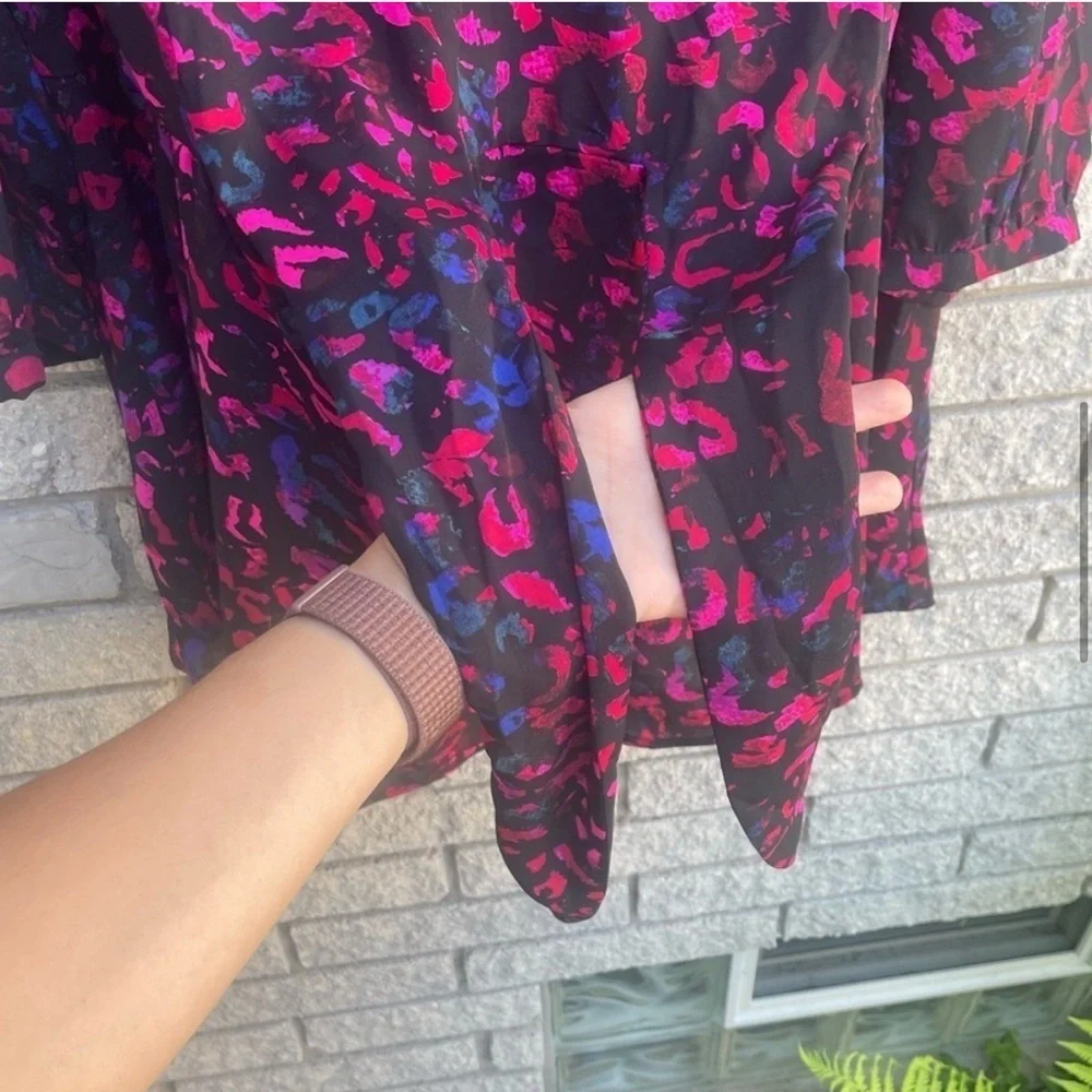 Torrid Peplum Georgette Tie Front Leopard Print  Blouse Plus Size 2X Black Pink - Picture 10 of 14